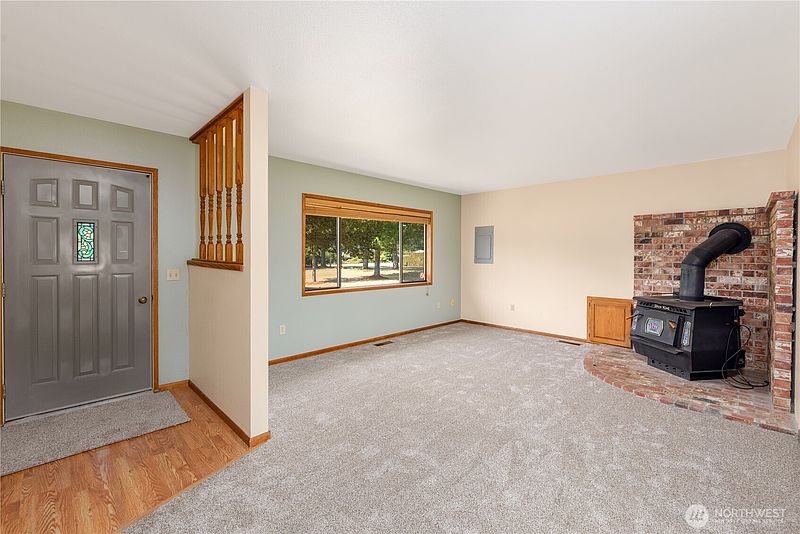 2nd image of 83 Shorts Lane
