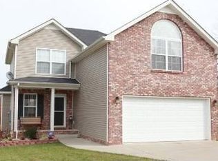 2777 Ridgepole Dr, Clarksville, TN 37040