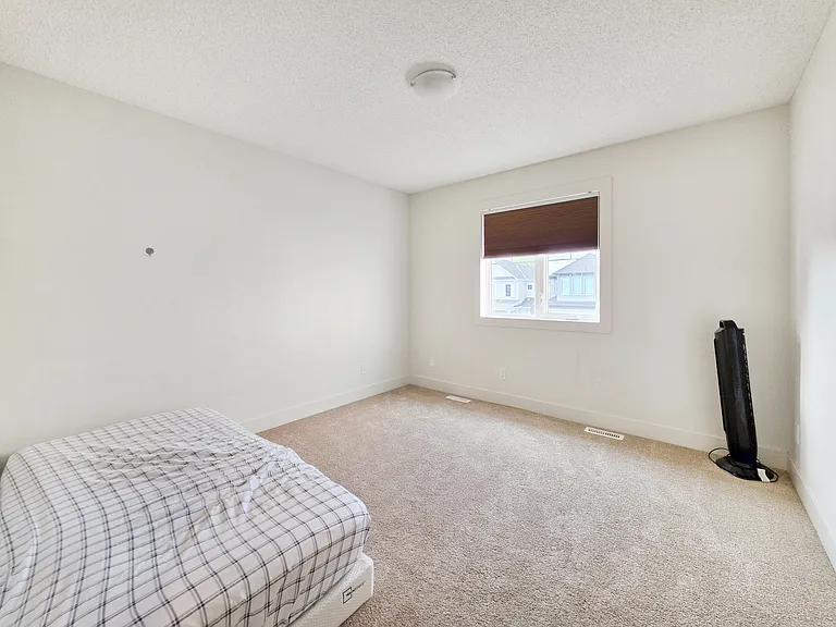 167 Windbrook Mnr SW — Photo 24