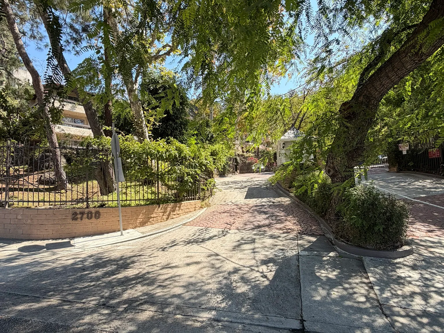 2 bed, $3,250 — Photo 1