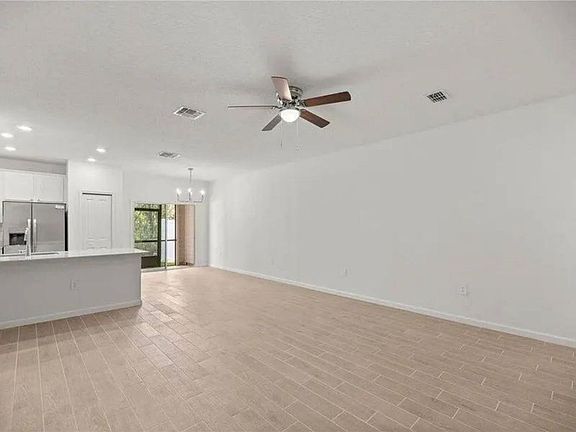 5th image of 3550 SE 37 Avenue Rd