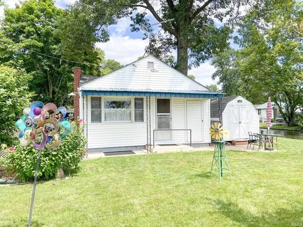 163 W Shady Dr, Rome City, IN 46784