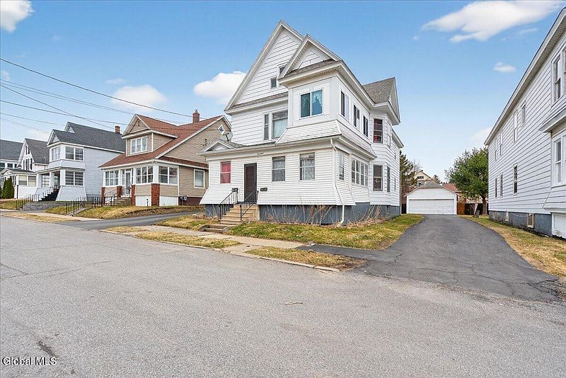 2nd image of 17 Hawk Street