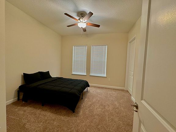 2nd image of 10000 Davis Creek Cir