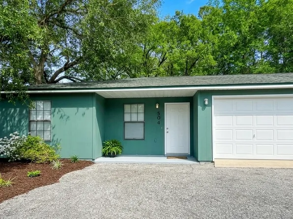 504 S Fairfield Dr, Pensacola, FL 32506