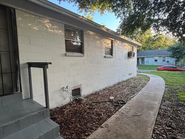 1115 RUSHING Street, Jacksonville, FL 32209