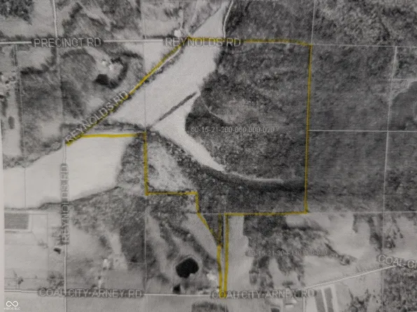 11267 Coal City Arney Rd, Worthington, IN 47471