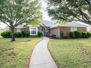 1204 South Hvn, Hewitt, TX 76643