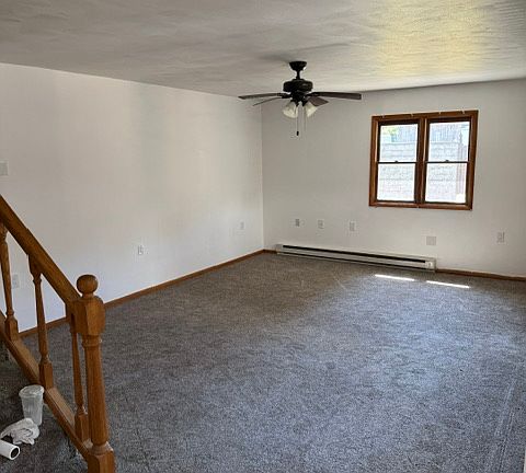 2nd image of 25 Railroad Ave #3