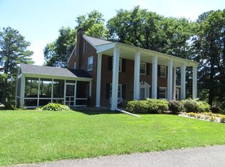 3200 Oakcrest Ave, Roanoke, VA 24015