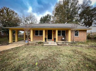 1429 Chestnut St, Forrest City, AR 72335