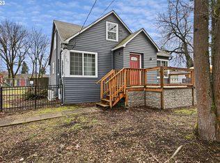 727 N Bertelsen Rd, Eugene, OR 97402