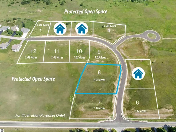 57 Porch St, Traverse City, MI 49696