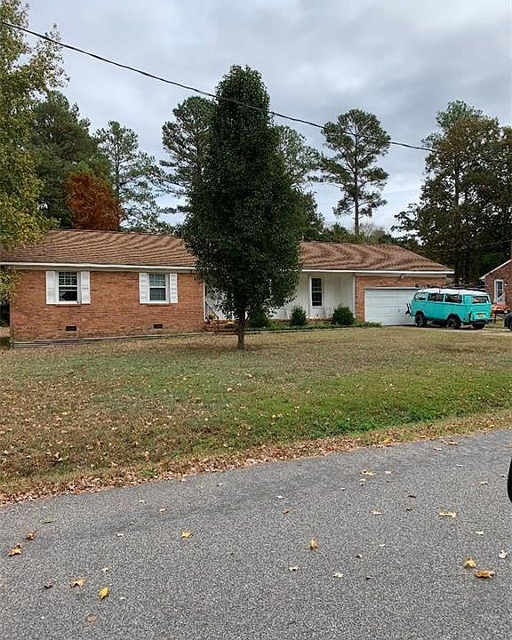 2nd image of 14405 Tranor Ave