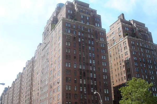 Sold by Corcoran | media 7