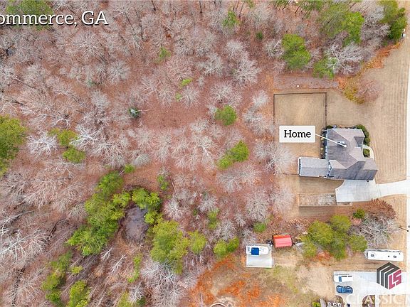 3rd image of 129 Maple Drive