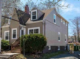 860 McLean St, Halifax, NS B3H2T8