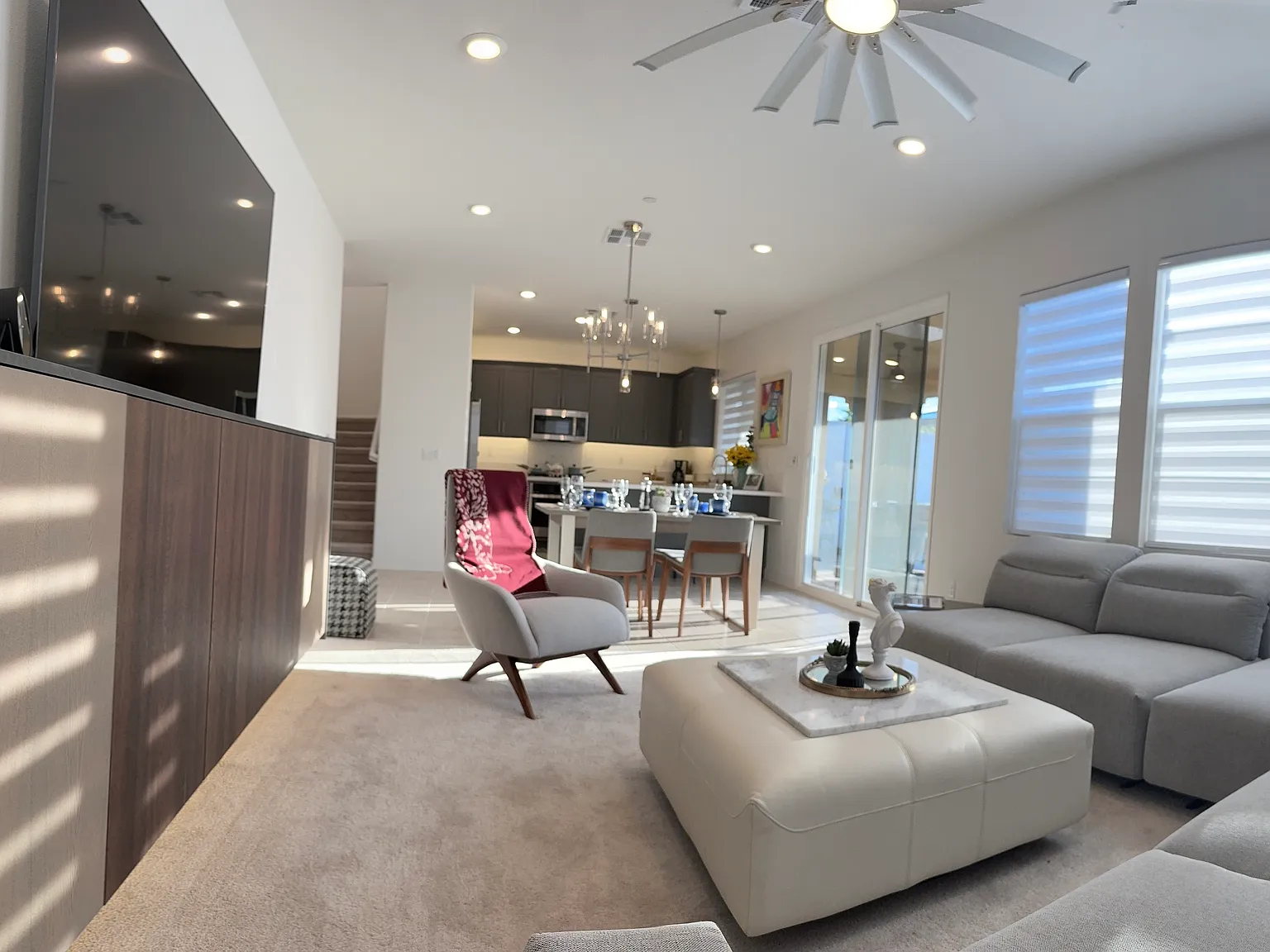 4 bed, 2064 sqft, $3,500 — Photo 4