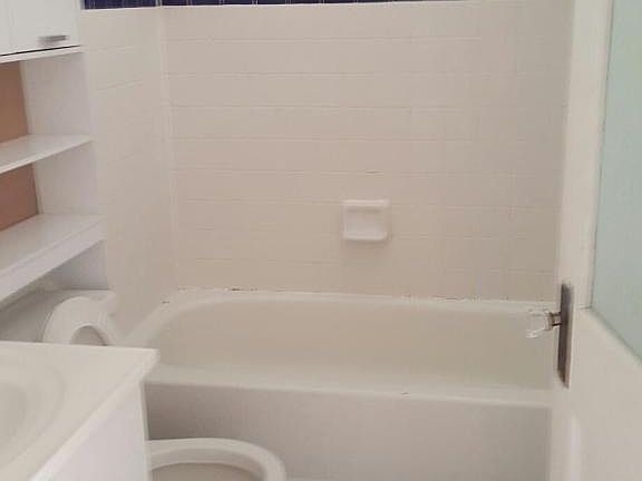 2nd image of 449 Fairmount Avenue # Fl 1ST