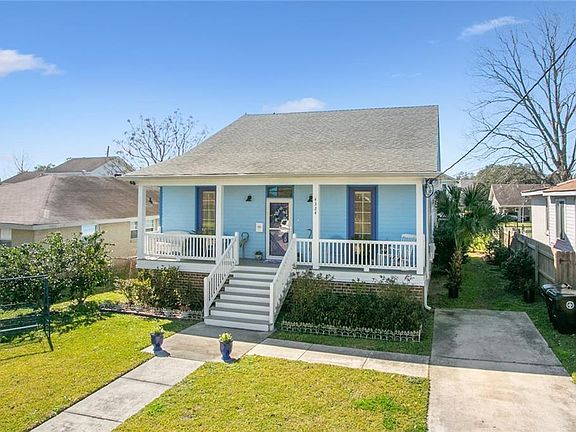 2nd image of 4324 Wellington Dr