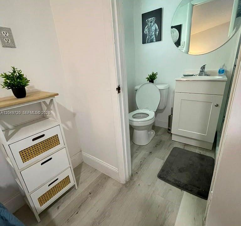 1st image of 5615 Hope St #1