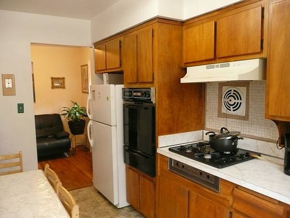 Kitchen to Dining Foyer
