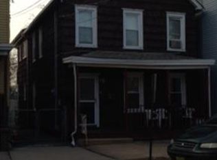 679 Catherine St, Perth Amboy, NJ 08861