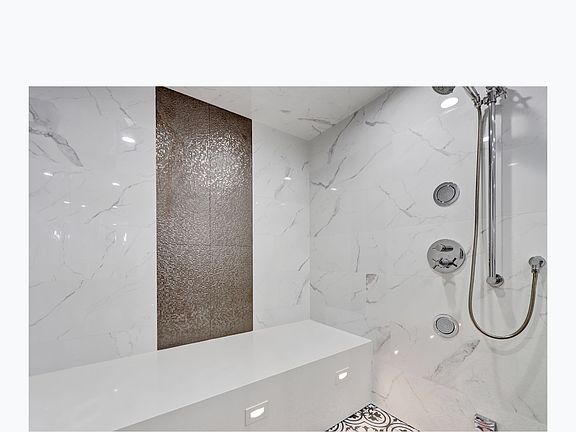 3rd image of 441 Avenue E
