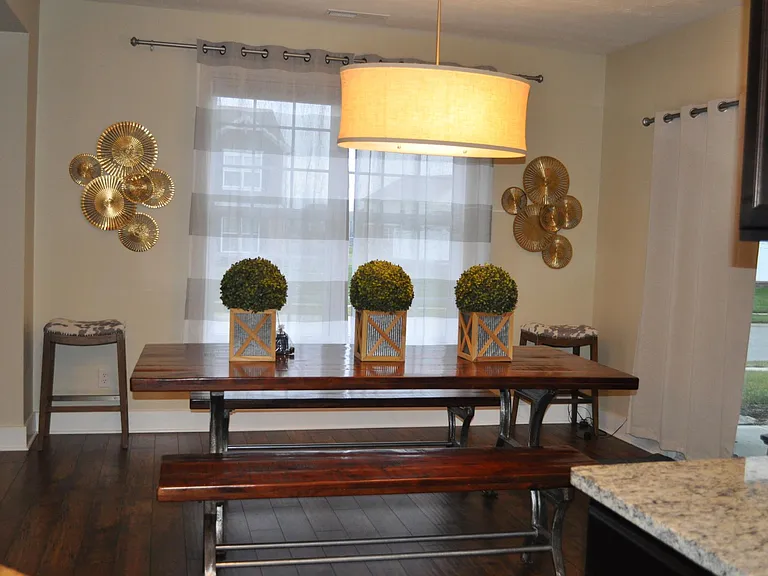 802 Declaration Dr — Photo 5