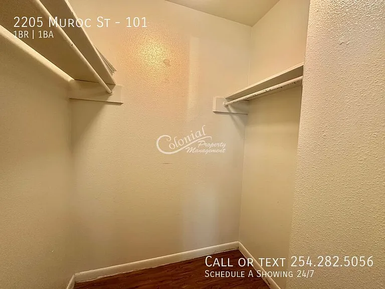 2205 Muroc St #101 — Photo 10