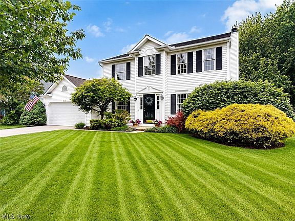 2nd image of 8260 Rachel Ln