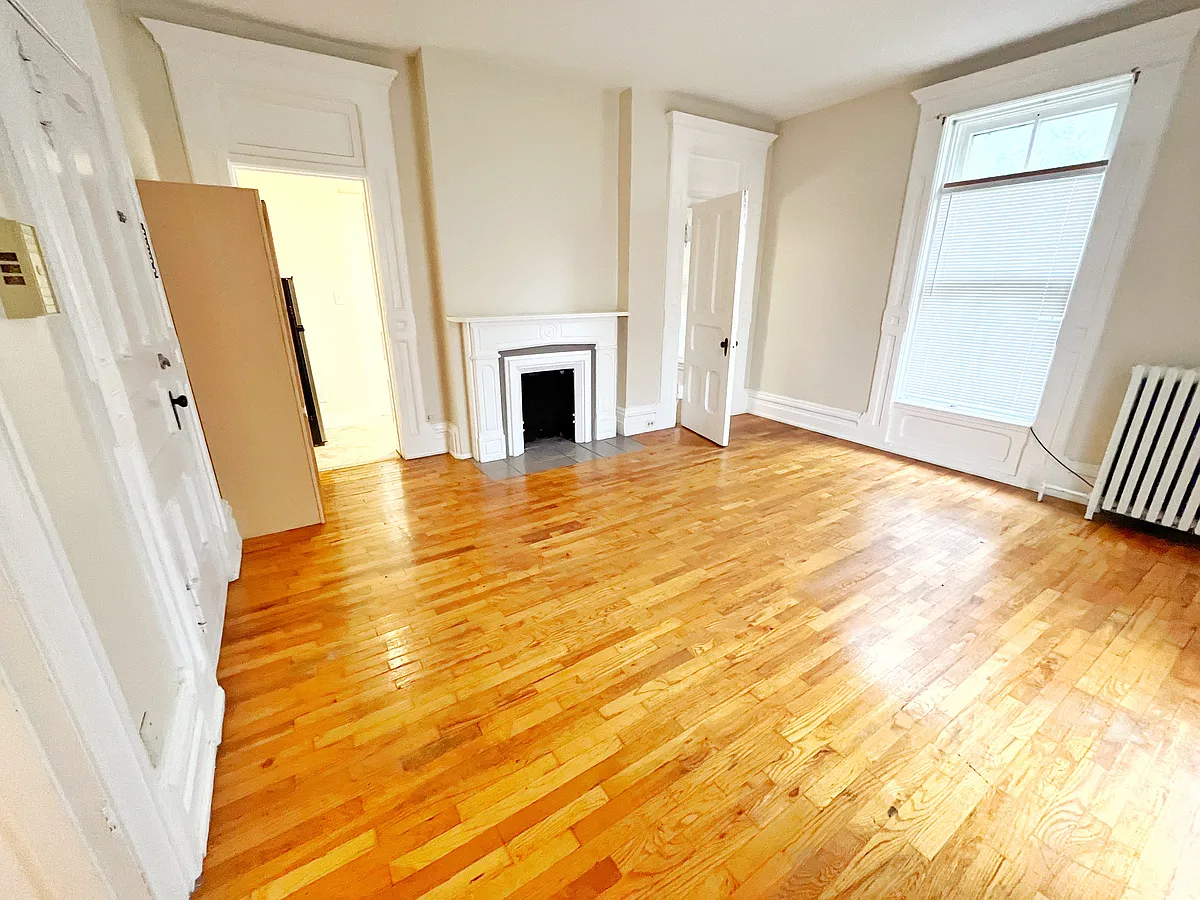 Building Photo - 55 Lafayette Ave NE #4