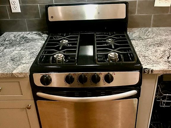 5th image of 98 Wyckoff St APT 3L