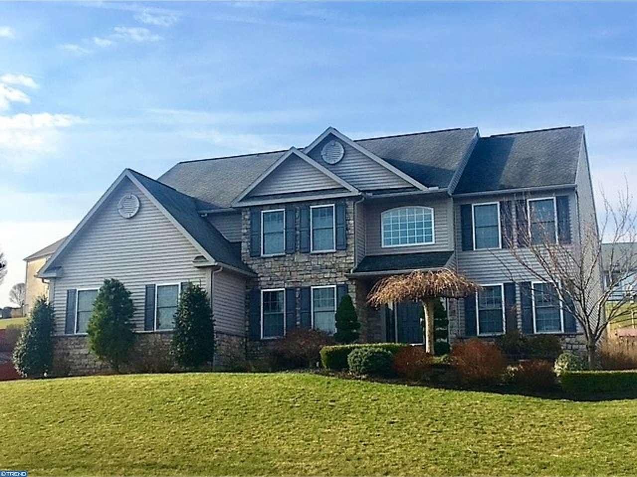 110 Farm View Ct, Douglassville, PA 19518 Zillow