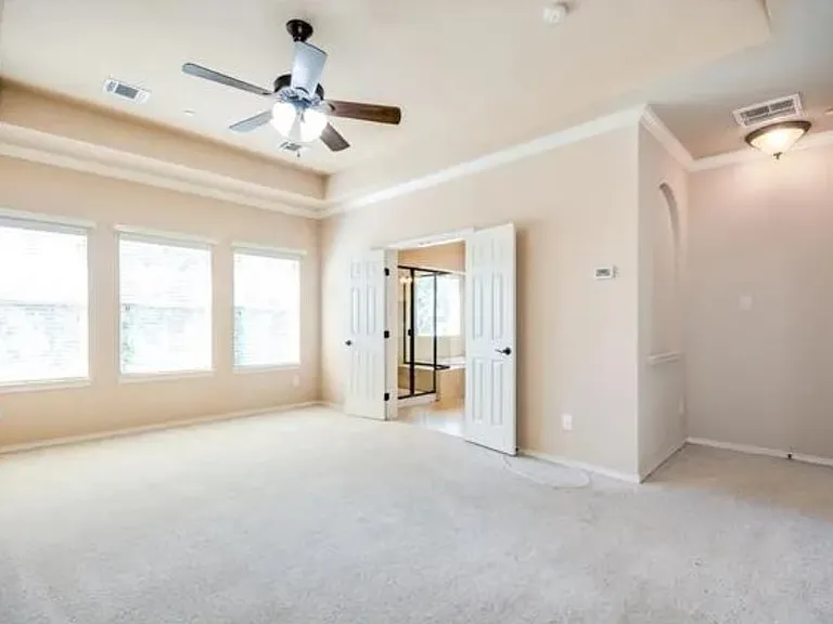 188 Milan St — Photo 6