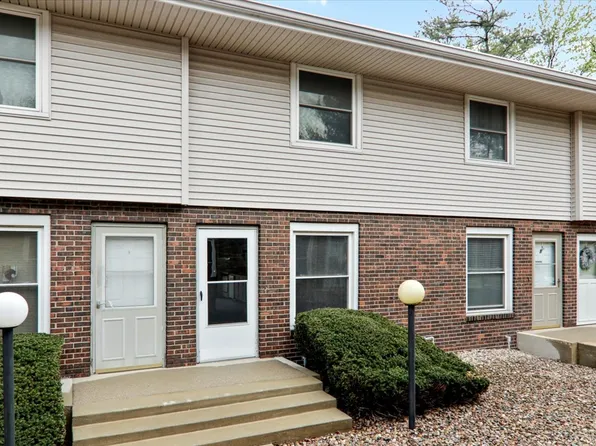 103 S Towanda Ave APT 7, Normal, IL 61761