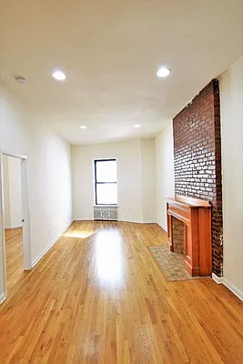 Rented by JK Dansar Corp | media 4