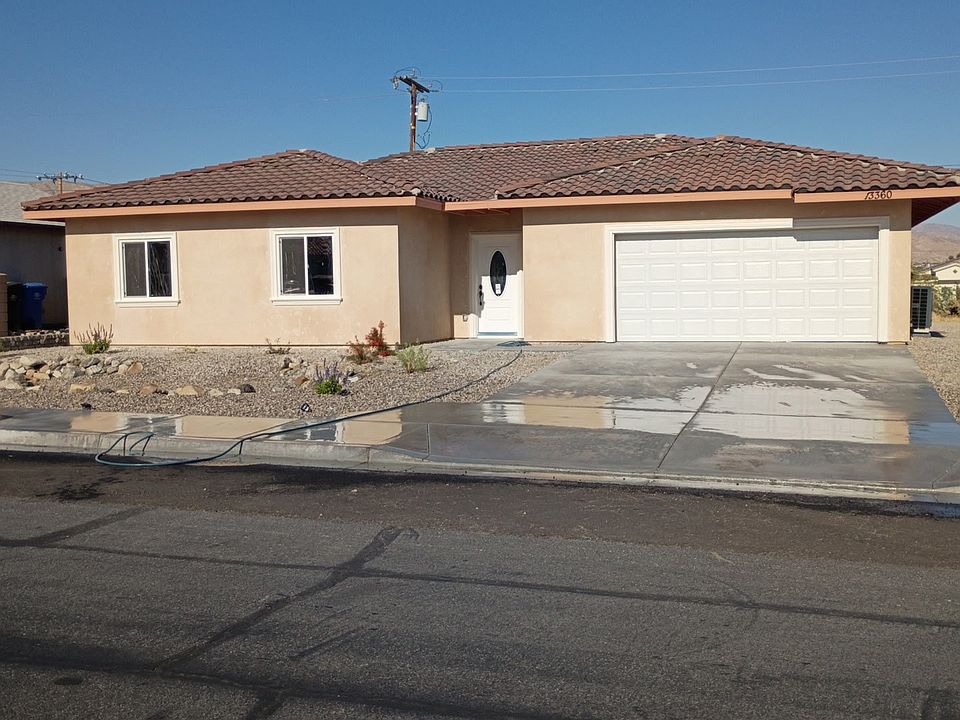1st image of 13360 Santa Ysabel Dr