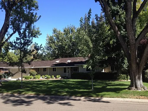 754 Santa Rita Way photo 1