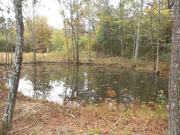 3rd image of 1930 Benton Pike NE