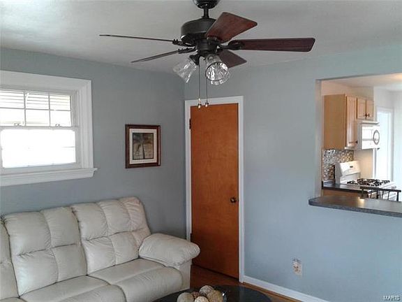 5th image of 7117 Lindenwood Ave