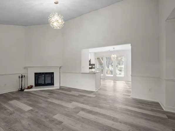 5500 Fortunes Ridge Dr APT 70B, Durham, NC 27713