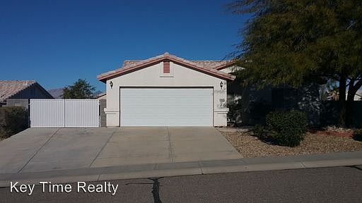 1st image of 2885 Desert Greens Dr