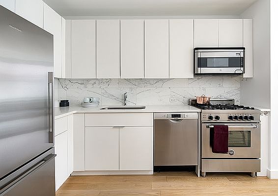 4th image of 515 9th Ave #5P
