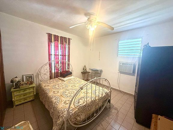 5th image of 118 Lighthouse Dr