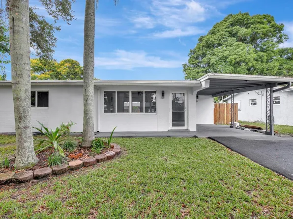 5051 SW 94th Way, Cooper City, FL 33328