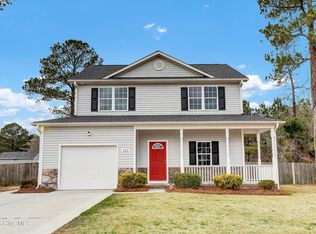 121 Walnut Hills Drive, Richlands, NC 28574