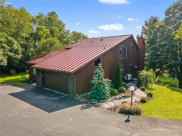 418 Long Rd, Tully, NY 13159