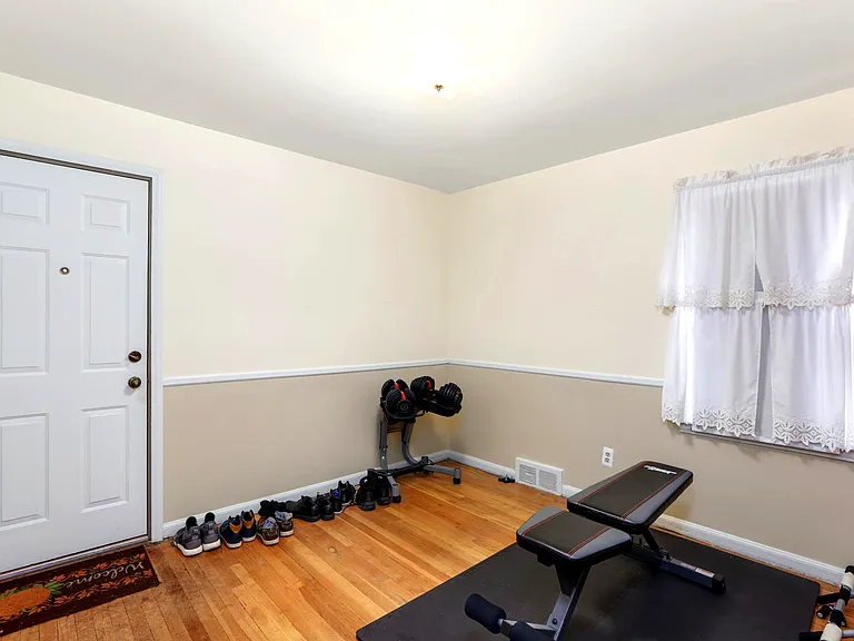 1409 Catalpa Dr #1 — Photo 13