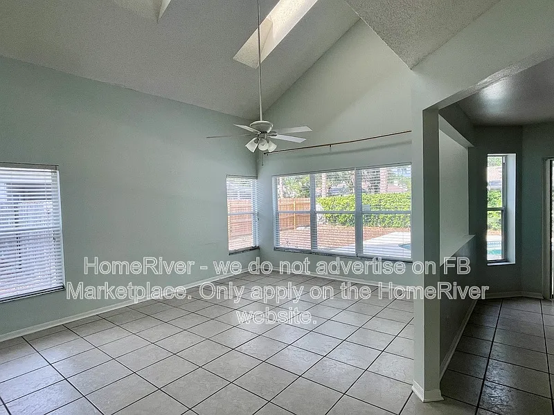 Riverglen — Photo 4